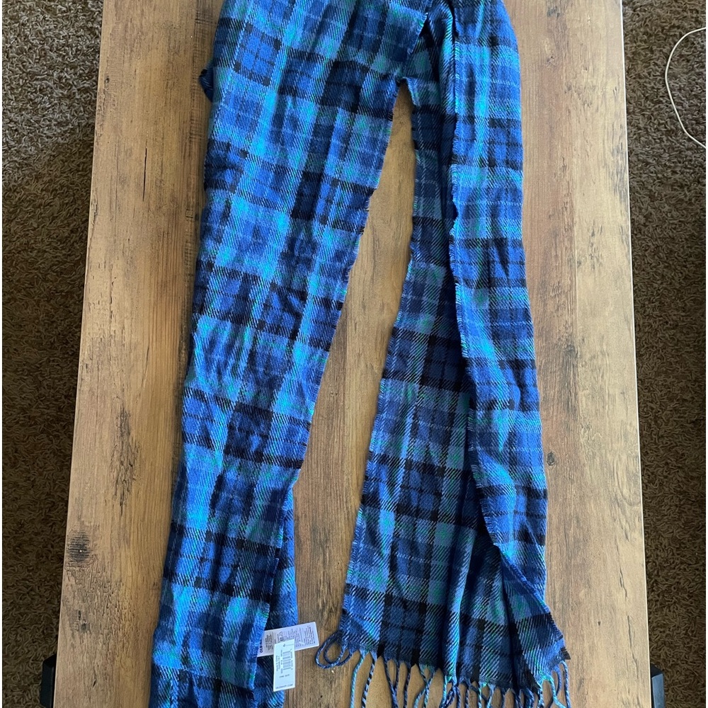 Old Navy Scarf